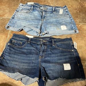 2 pairs of new Old Navy shorts both boyfriend fit size 12
